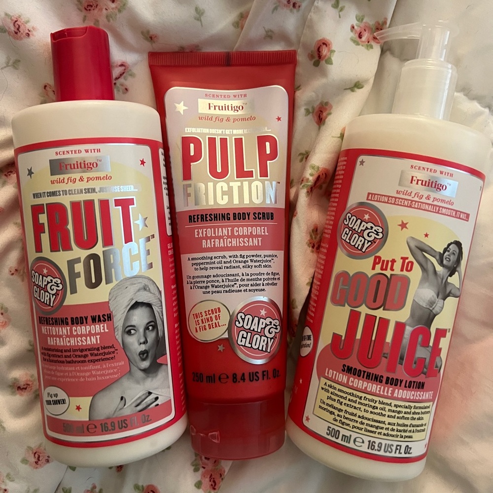 Soap & Glory Fruitigo Wild Fig and Pomelo Bundle